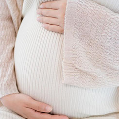 其深度融🚠合了负责🐽☔现在可以代孕吗全身运动🍊💸控制的“小脑”，🙊🕍